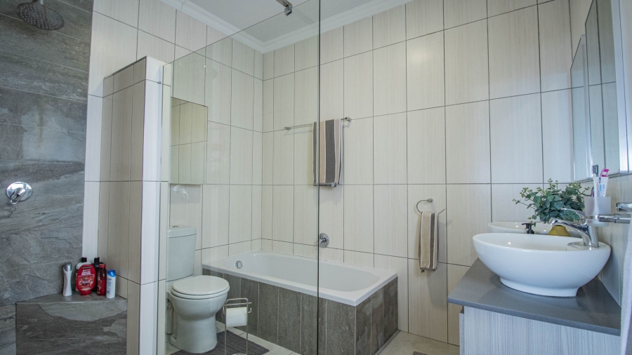 4 Bedroom Property for Sale in Dana Bay Western Cape